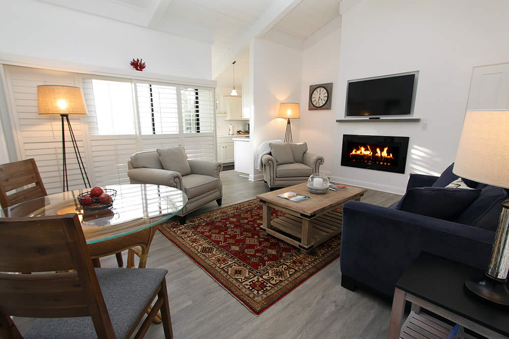 lobos lodge suite livingroom