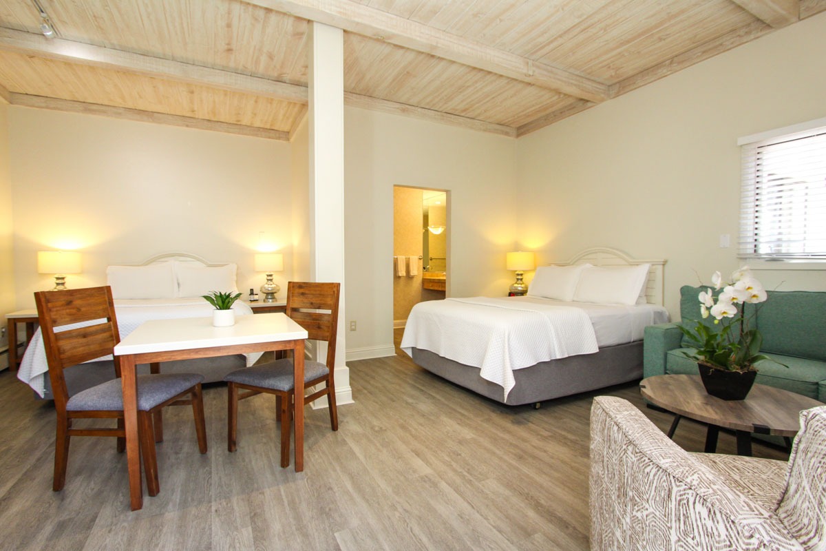 lobos lodge double bed room